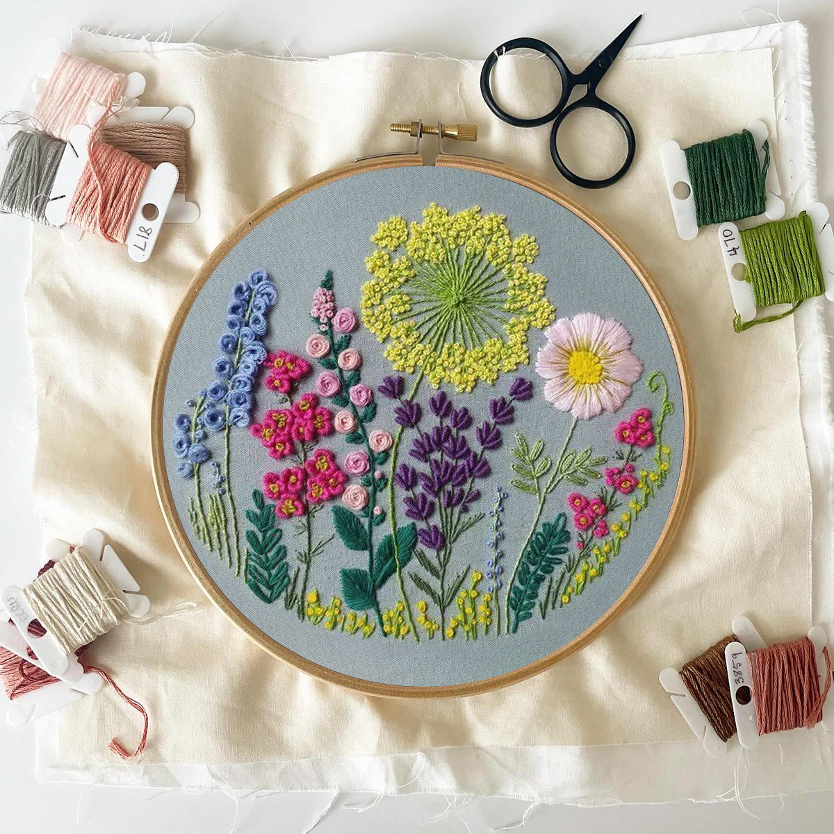 Rubbyoo Stickset – Wildblumen | Blumenstickmuster | DIY-Nähset - image 2