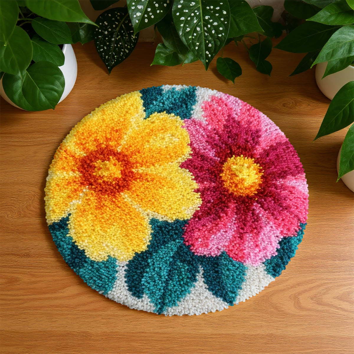 Rubbyoo Knüpfteppich-Set – Leuchtende Blumen | Bunte Fußmatte | Ästhetische Raumdekoration - 48×48cm - image 1