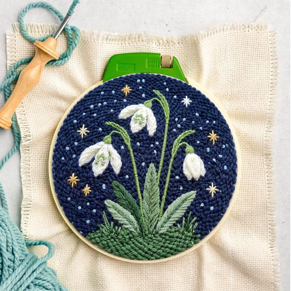 Schneeglöckchen-Punch-Needle-Set – Sternennacht-Wanddeko | DIY-Stickerei für Anfänger - image 3