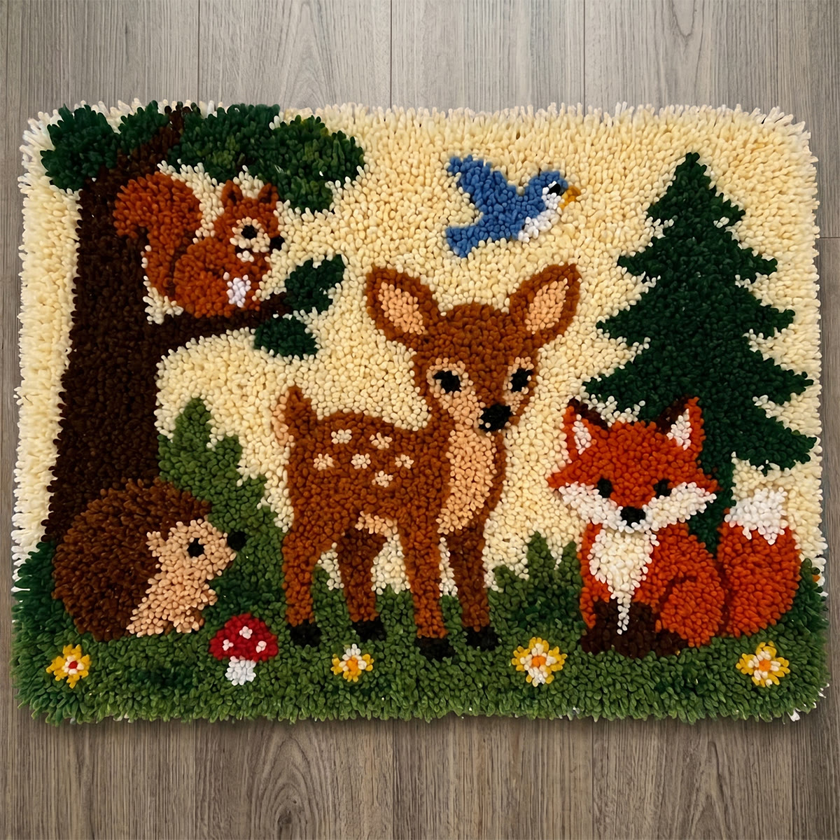 Rubbyoo Knüpfteppich-Set – Waldtiere | DIY-Stickmatte | Kinderzimmerdeko im Cottagecore-Stil - 75 × 50 cm - image 1