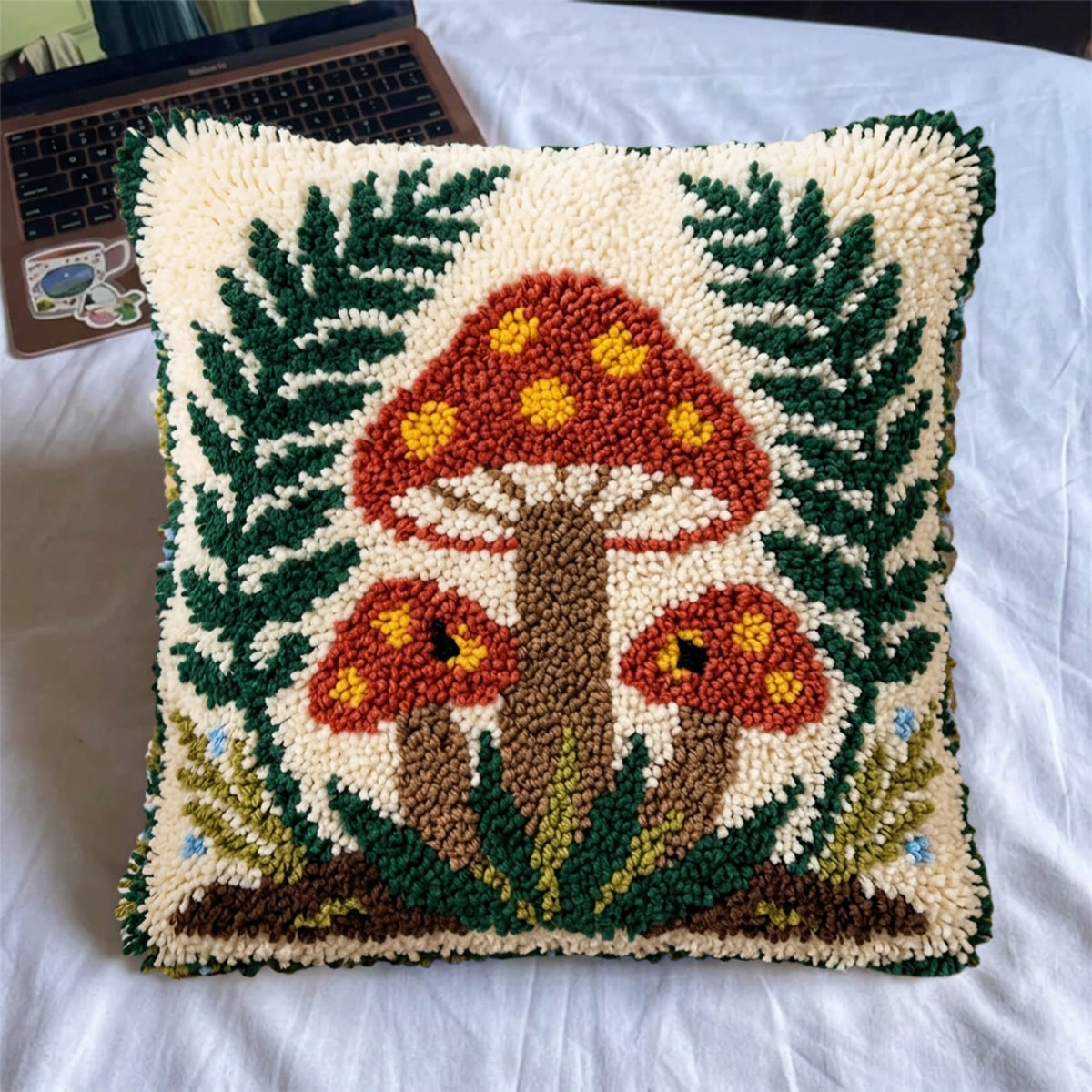 Rubbyoo Knüpfkissen-Set – Pilz und Moos | Handgefertigtes, getuftetes Dekokissen | Dekorativer Kissenbezug - image 4