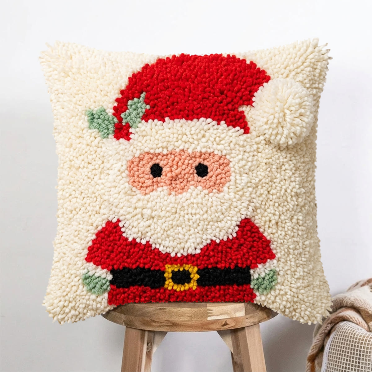 Rubbyoo Knüpfkissen-Set – Weihnachtsmann | Festliche Dekoration | Perfekt für Anfänger - 43 x 43 cm - image 1