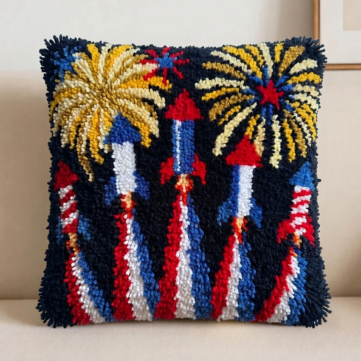 Rubbyoo Knüpfkissen-Set – Feuerwerksmotiv | Geschenk zum 250. Jahrestag der USA | Gemütliche Dekoration für die Feiertage - image 4