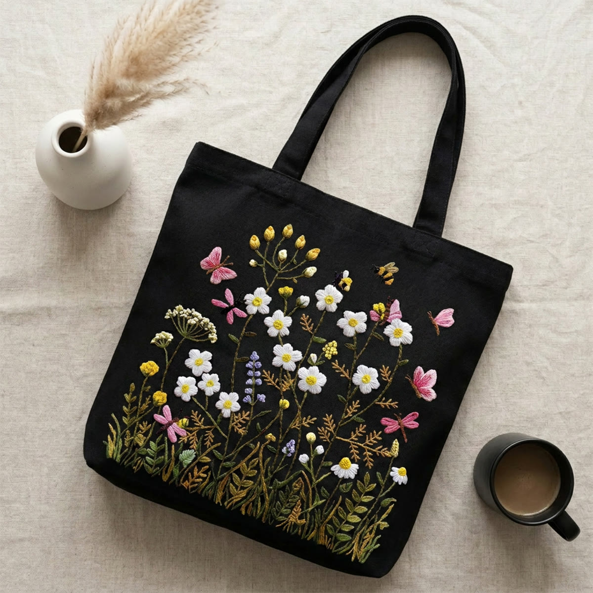 Rubbyoo Stickset für Tragetaschen – Bezaubernde Blumen | Handarbeit für Anfänger | Wiederverwendbare Schultertasche - 9,8" × 11,8" - Schwarz - image 5