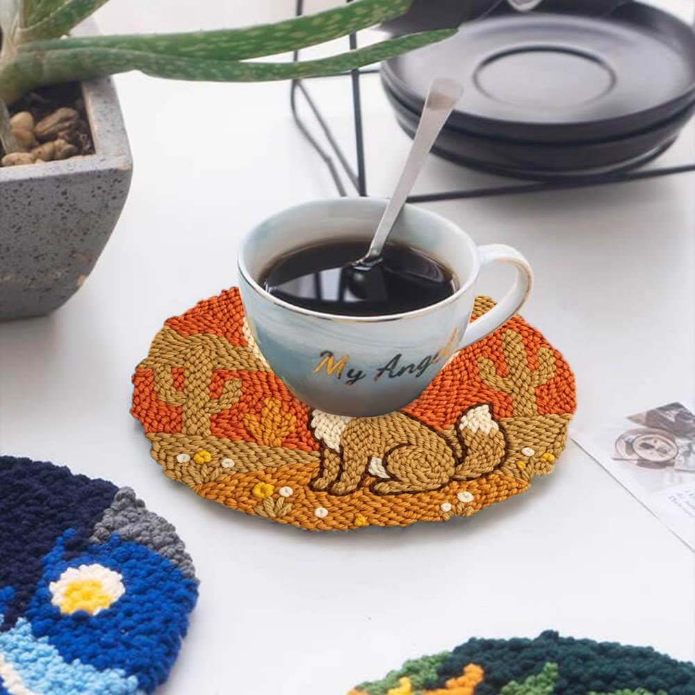 Heulender Wolf unter dem Mond – Punch-Needle-Set – Boho-Stil Nähprojekt | Anfängerfreundliche Tierstickerei - 5-Zoll-Untersetzer-Set - image 12