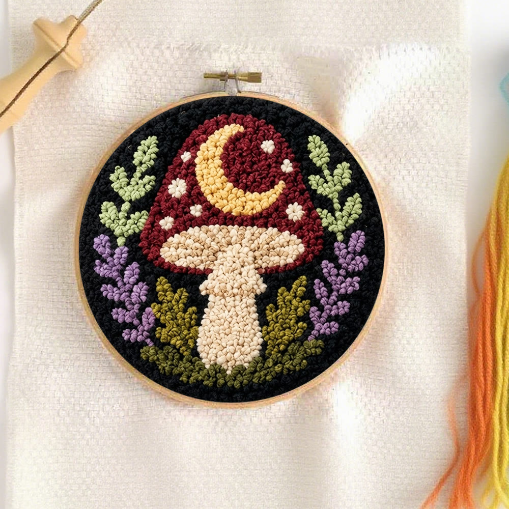 Gotischer Wald – Punch-Needle-Set – Nähprojekt für Anfänger | Verspieltes Pilz- und Blumenmotiv - image 8
