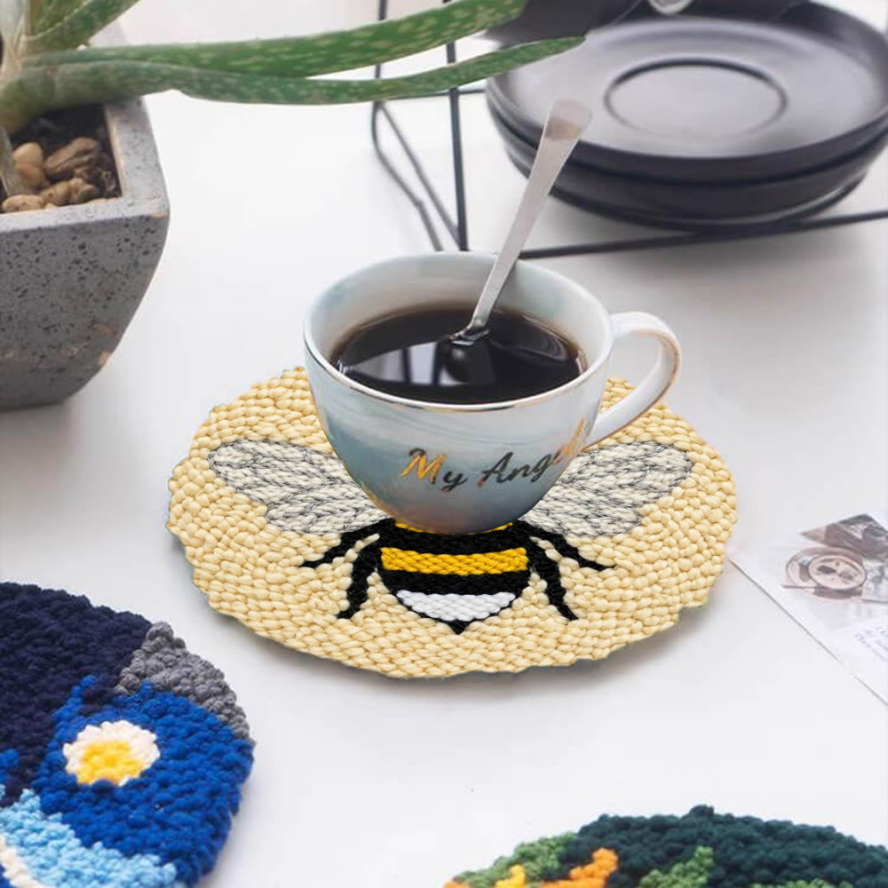 Stickset „Fleißige Hummel“ – Einfache Handarbeit für Erwachsene | Warme gelbe Bienen-Dekoration - 5-Zoll-Untersetzer-Set - image 11