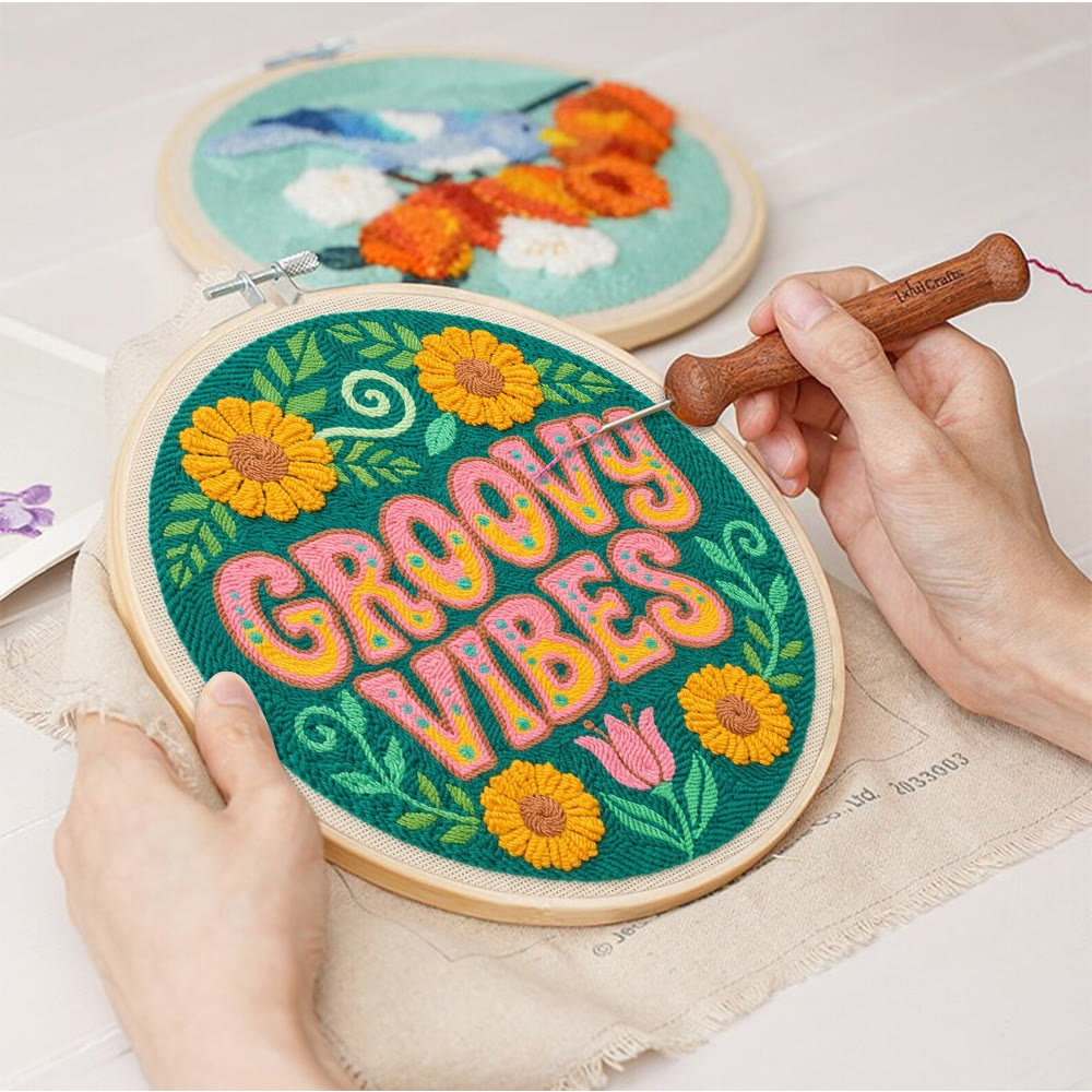 Groovy Vibes Punch Needle Set – Stilvolles florales Wandornament | Rustikale, farbenfrohe Handarbeit - image 9