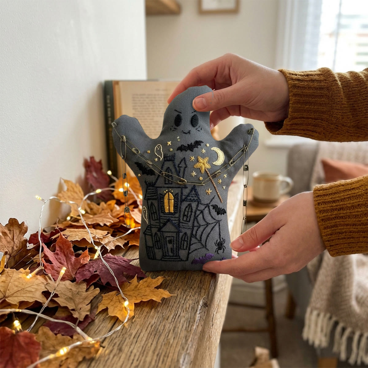 Rubbyoo Geister-Stickset – Geheimnisvolles Spinnennetzschloss | Handgefertigter gotischer Ornament | Gruseliges Halloween-Herrenhaus-Bastelset - image 7