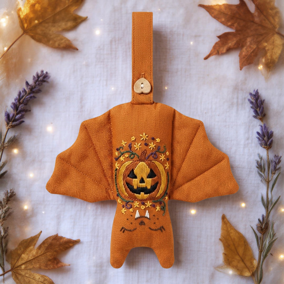 Rubbyoo Fledermaus-Stickset – Gruseliger Kürbis | Halloween-Kürbis-Bastelidee für Anfänger | Gruselig-süße Wanddeko - image 4
