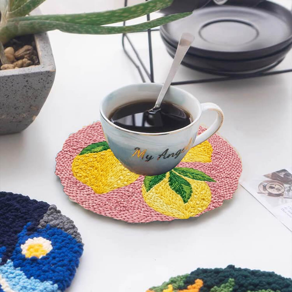 Stickset „Zitronenzeit“ – Einfache Handarbeit mit Fruchtmotiven | Entspannende Sommerdekoration für Ihr Zimmer - 5-Zoll-Untersetzer-Set - image 12