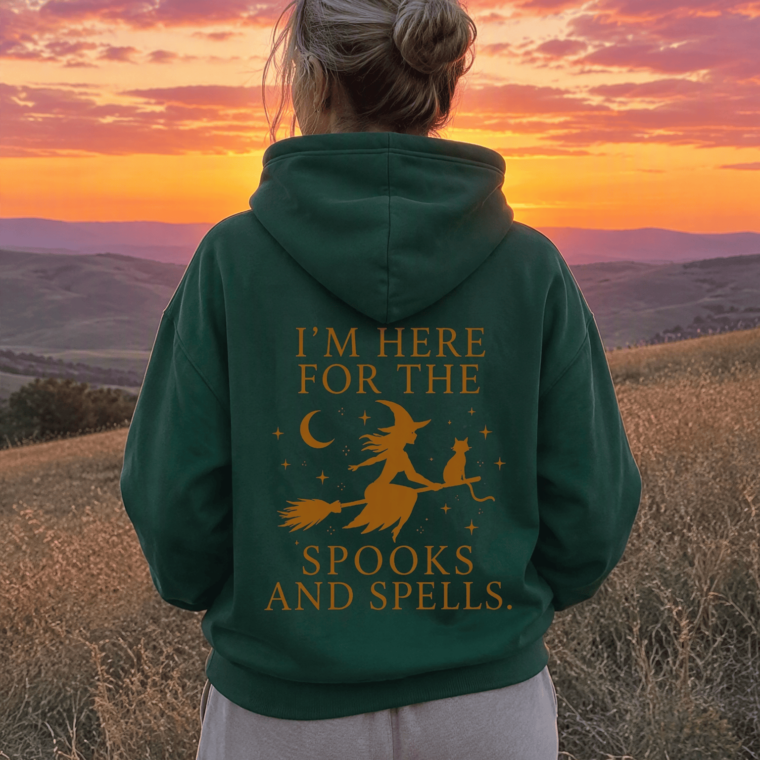 Rubbyoo Ich bin hier für Geister und Zauber – Unisex-Hoodie-Halloween-Outfit - image 2
