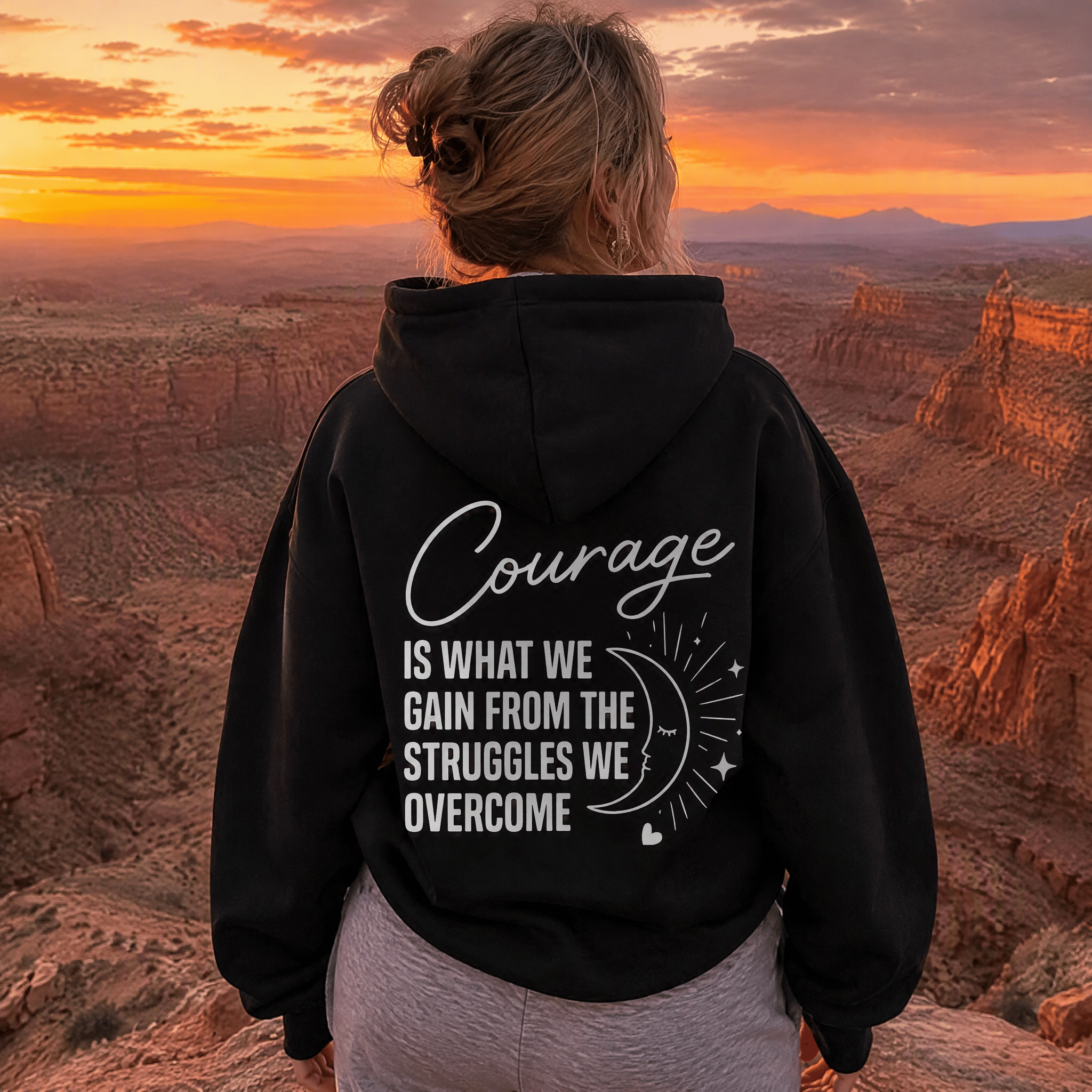 Rubbyoo Unisex-Hoodie „Mut ist, was wir aus den Kämpfen gewinnen“ - image 10