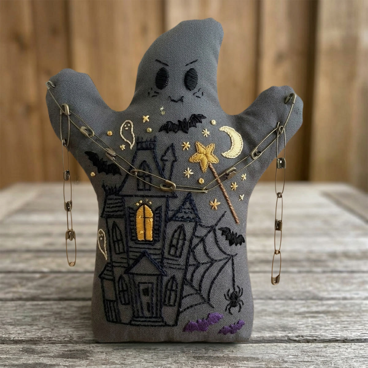 Rubbyoo Geister-Stickset – Geheimnisvolles Spinnennetzschloss | Handgefertigter gotischer Ornament | Gruseliges Halloween-Herrenhaus-Bastelset - image 3