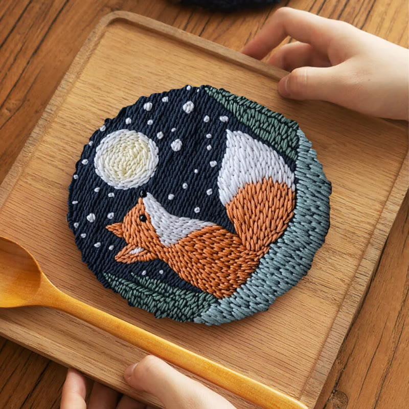 Fuchs in der Nacht – Stickset mit Punch Needle – Tierbastelarbeit zum Selbermachen | Schöne Bastelidee für Zuhause - image 10