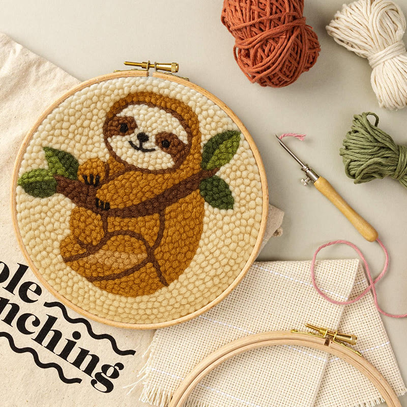 Kletterndes Faultier-Punch-Needle-Set – Entzückendes Tierhandwerk | DIY-Schreibtischdekor - image 8