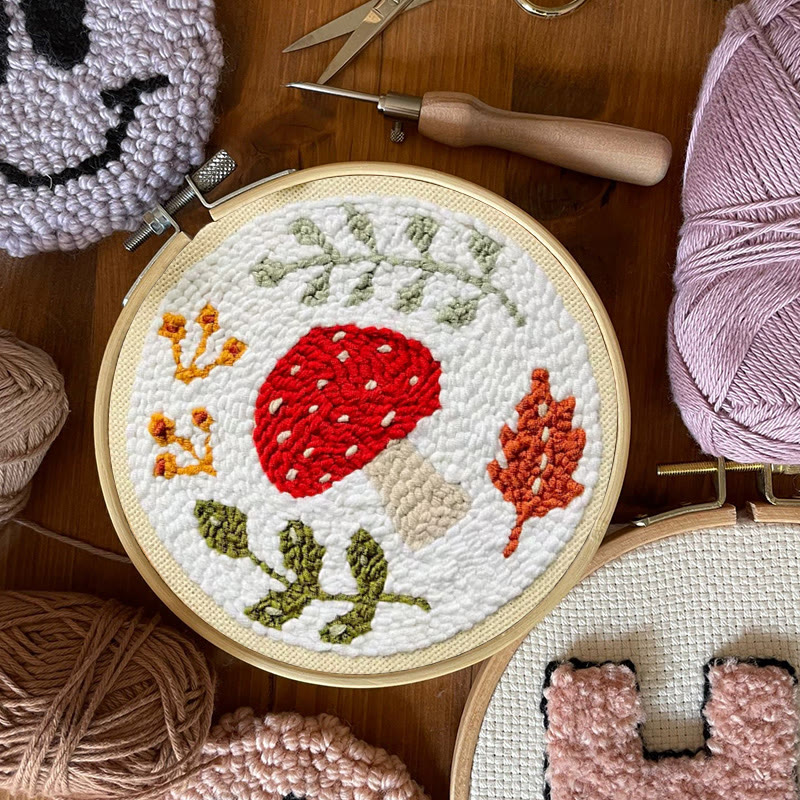 Herbstliches Punch-Needle-Set mit roten Pilzen – Anfängerfreundliches Bastelprojekt | Saisonales Deko-Highlight - image 6