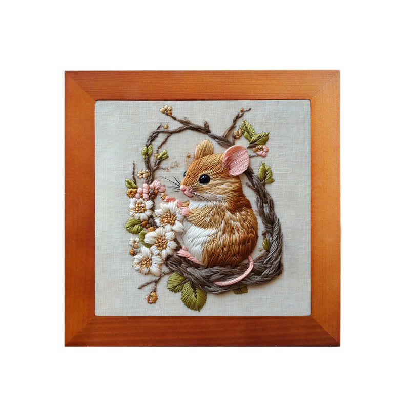 Stickrahmen aus Holz | Bilderrahmen zur Kunstpräsentation - image 3