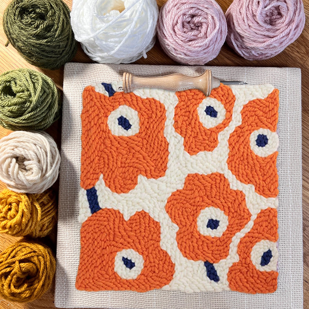 Quadratisches Punch Needle Kit mit lebendigen Blumen – Einzigartiger Geburtstag für Freunde | Perfekt für die Raumdekoration - image 5