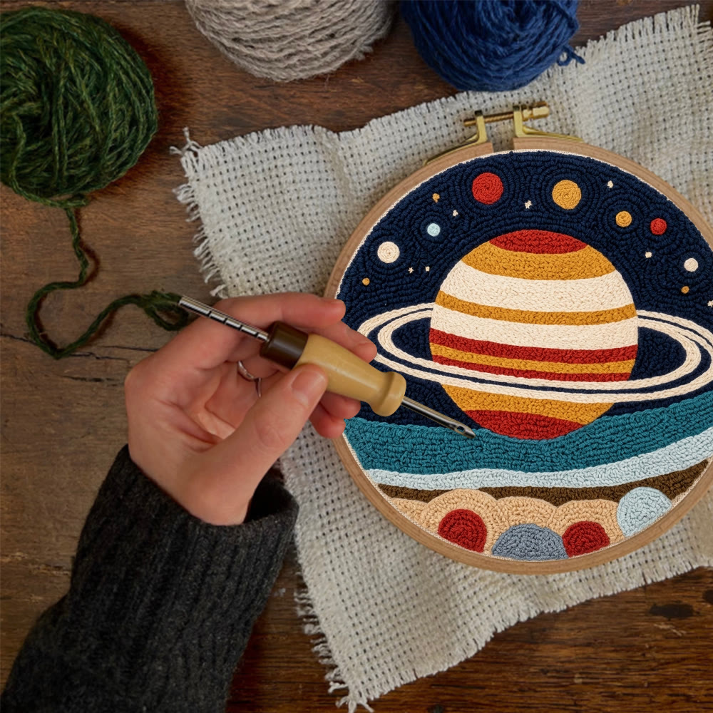 Sternenklare Kosmische Nacht Punch Needle Set – DIY-Zimmerdeko im Planeten-Design | Besonderes Geschenk für Astronomie-Fans - image 6