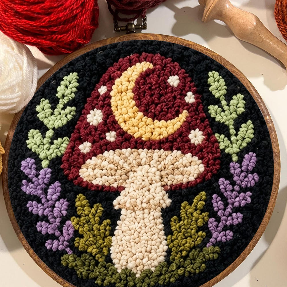 Gotischer Wald – Punch-Needle-Set – Nähprojekt für Anfänger | Verspieltes Pilz- und Blumenmotiv - image 2