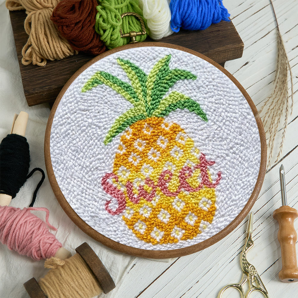 Ananas-Punch-Needle-Set – Kreative Fruchtkunst | Handgefertigter Wohnschmuck - image 10