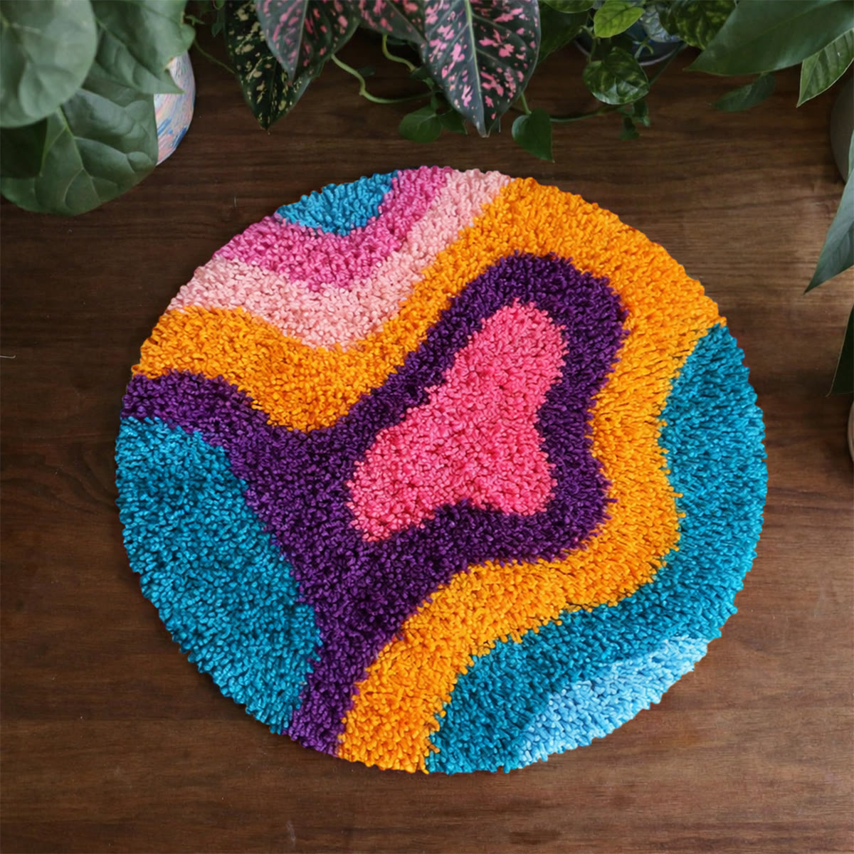 Rubbyoo Knüpfteppich-Set – Psychedelisches Design | Farbenfrohe Handarbeit | Dekorative Fußmatte - image 10