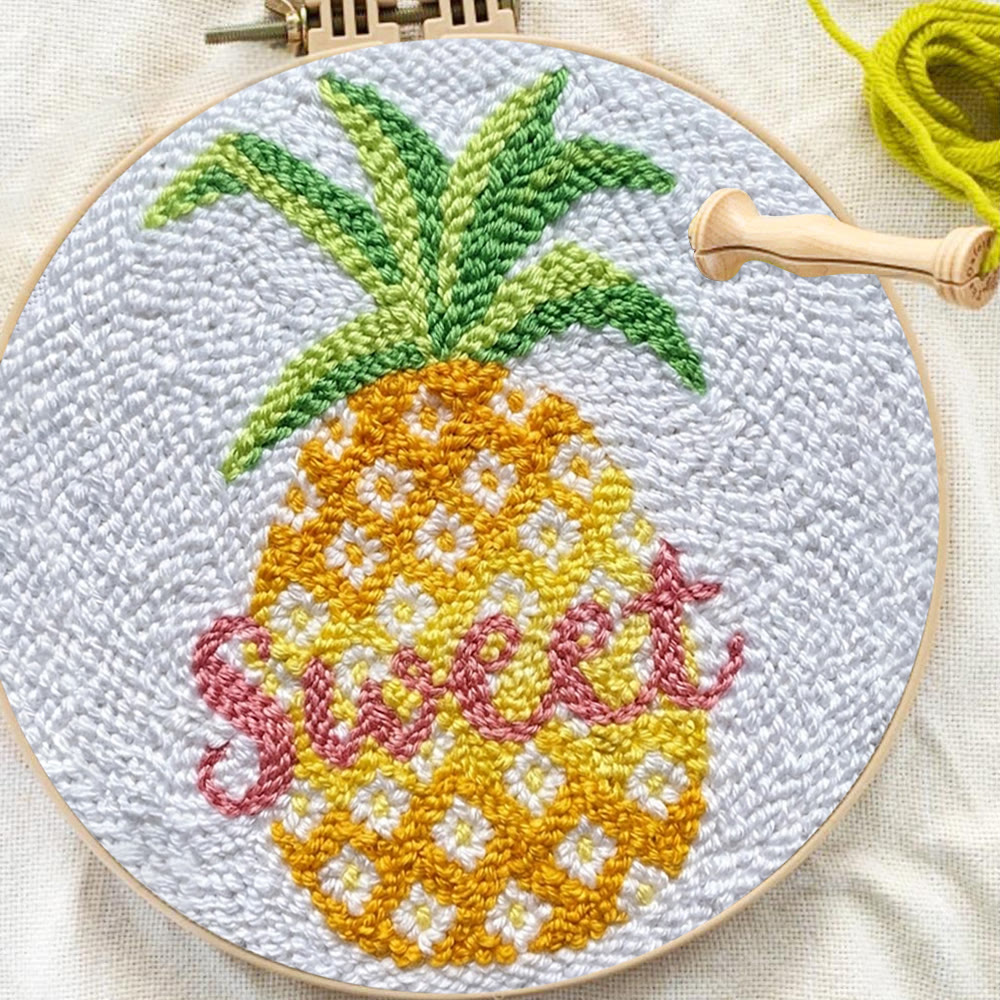 Ananas-Punch-Needle-Set – Kreative Fruchtkunst | Handgefertigter Wohnschmuck - image 7
