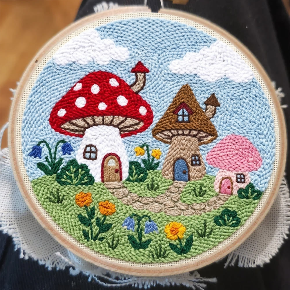 Punch-Needle-Set „Pilzhaus-Paradies“ – Märchenhaftes Muster | Perfektes Nähset als Geschenk für Sie - image 7