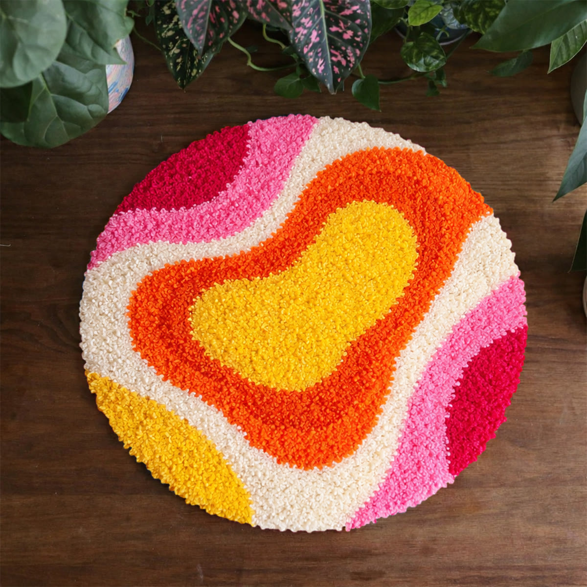 Rubbyoo Knüpfteppich-Set – Lebendiges Muster | Moderne Raumdekoration | DIY-Einzugsgeschenk - 48×48cm - image 4