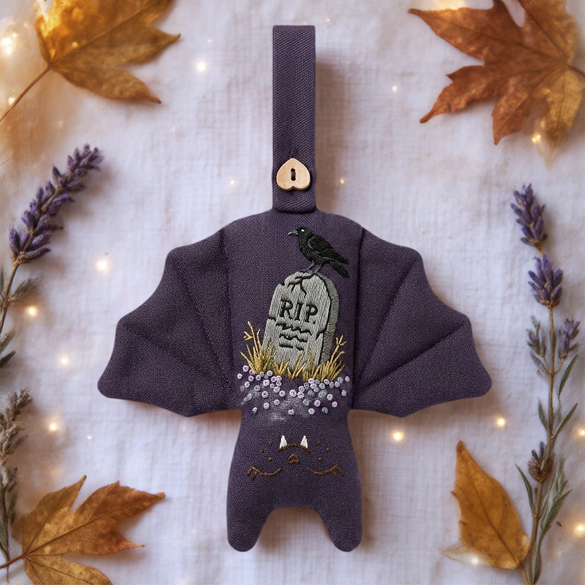 Rubbyoo Fledermaus-Stickset – Unheimliche Friedhofsszene | Dark Academia DIY-Bastelprojekt | Gruselige Halloween-Partydeko - image 3