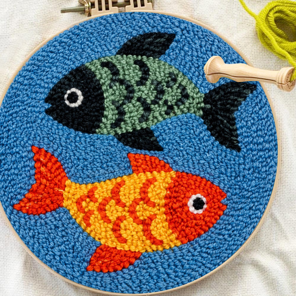 Doppeltes Goldfisch-Punch-Needle-Set – Ozean-inspiriertes Fischmotiv | Handgemachtes Geschenk für Bastelliebhaber - image 6
