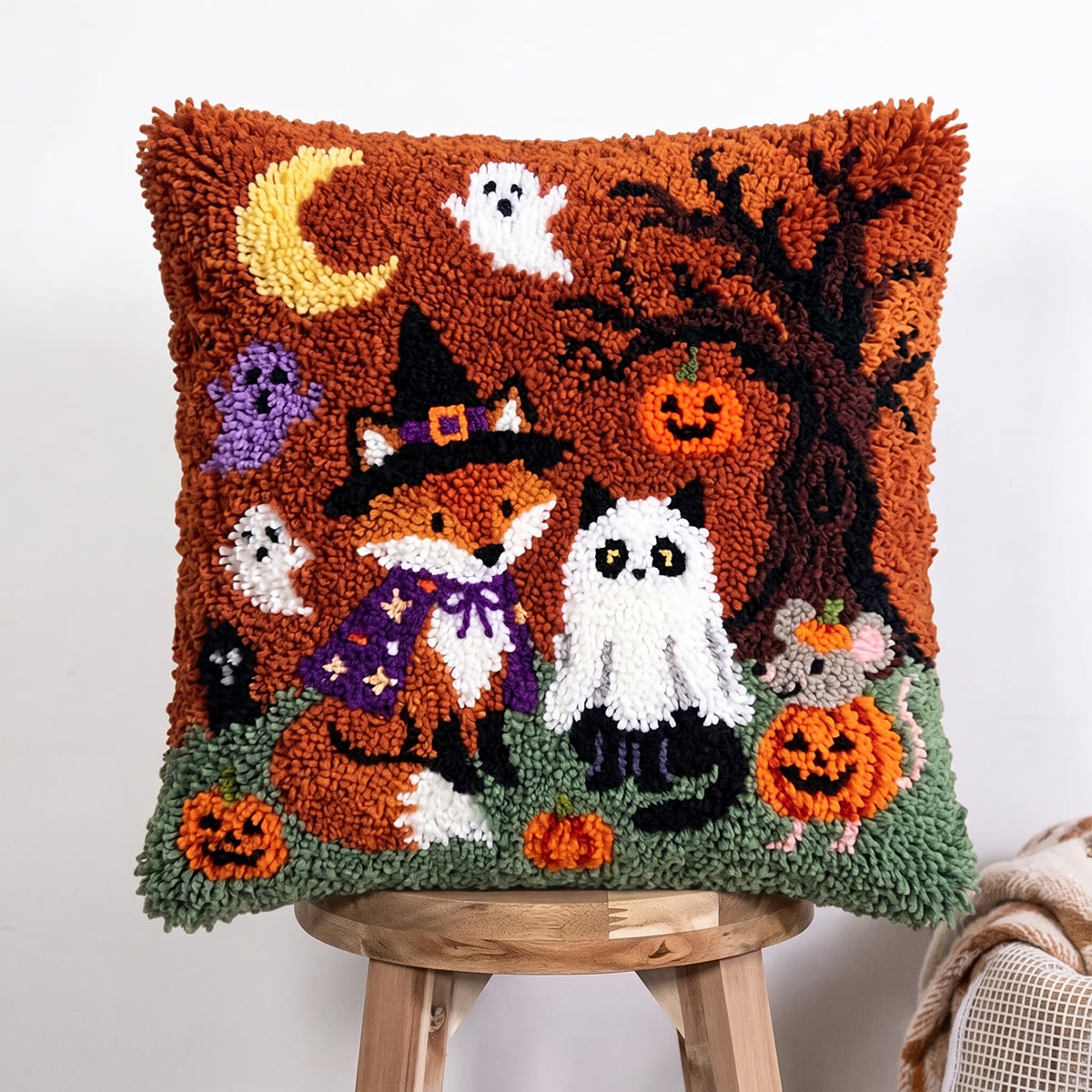 Rubbyoo Knüpfkissen-Set – Mondschein-Kostümparty | Schöne Halloween-Walddeko | Ein liebevolles Einzugsgeschenk - image 7
