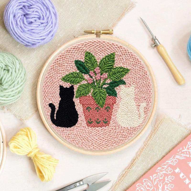 Punch-Needle-Set mit schwarz-weißer Katze – Einzigartige rosa Wohndekoration | Kreatives Einzugsgeschenk - image 9