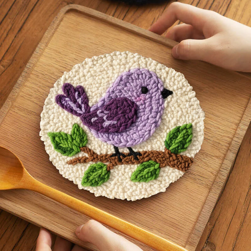 Punch-Needle-Set „Lila Vogel auf dem Sofa“ – Entspannendes Bastelprojekt | Zarte Dekoration für Ihr Zuhause - 5-Zoll-Untersetzer-Set - image 4