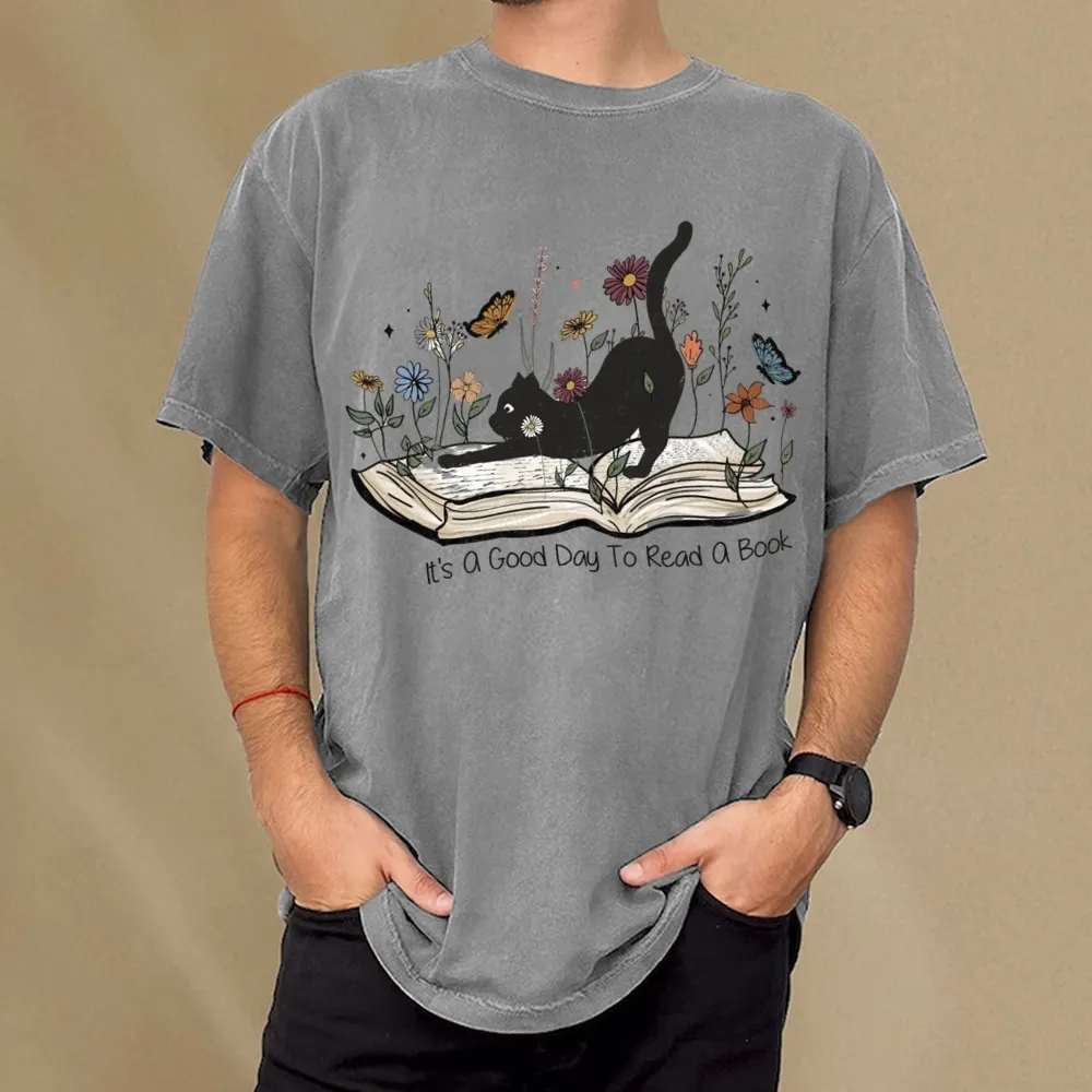 Pagewings It’s A Good Day To Read A Boo Unisex Washed T-shirt