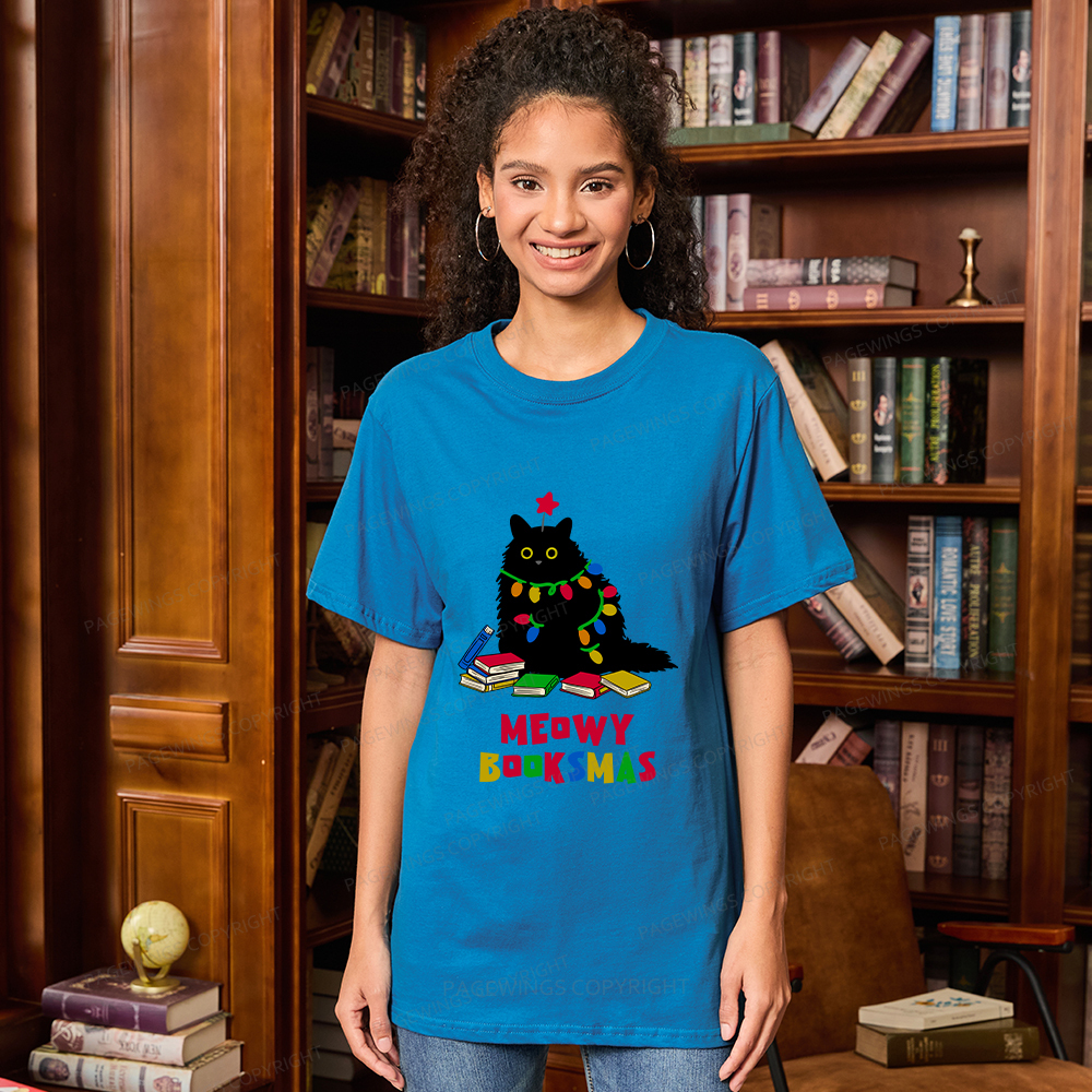 Pagewings Meowy Booksmas Unisex Classic T-shirt