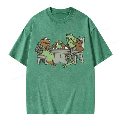 Pagewing frog & toad eat cookies <3 Unisex Washed T-shirt