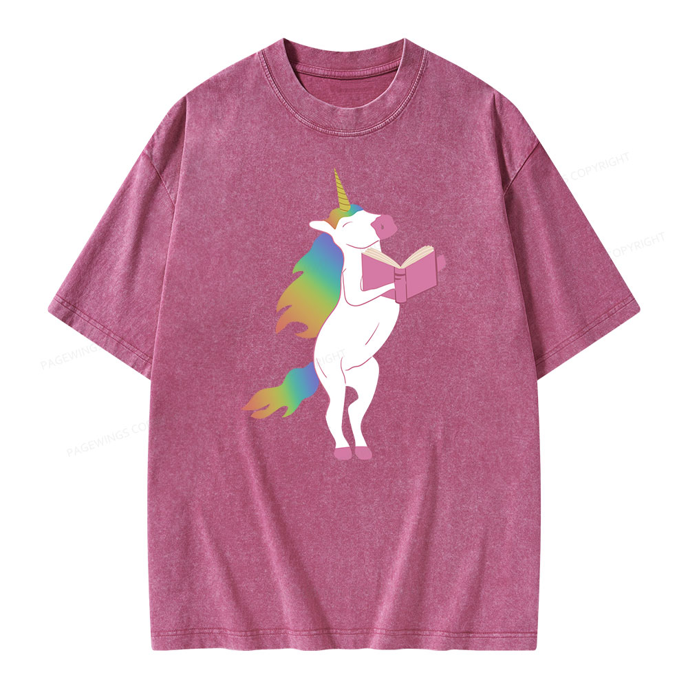 Pagewings Beautiful Unicorn Reading Books on Women's Cropped Unisex Washed T-shirt
