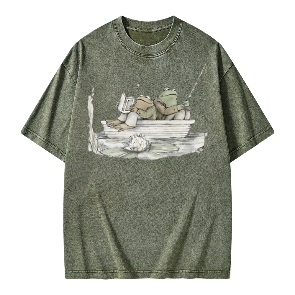 Pagewings Frog Reading Unisex Washed T-shirt
