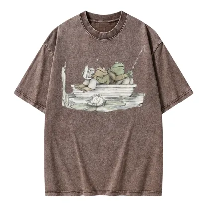 Pagewings Frog Reading Unisex Washed T-shirt