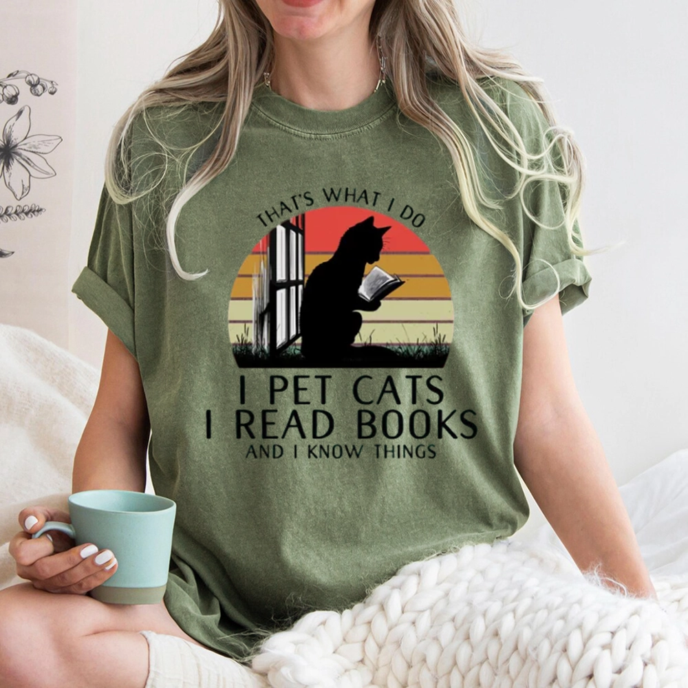Pagewings Cat And BookUnisex Washed T-shirt