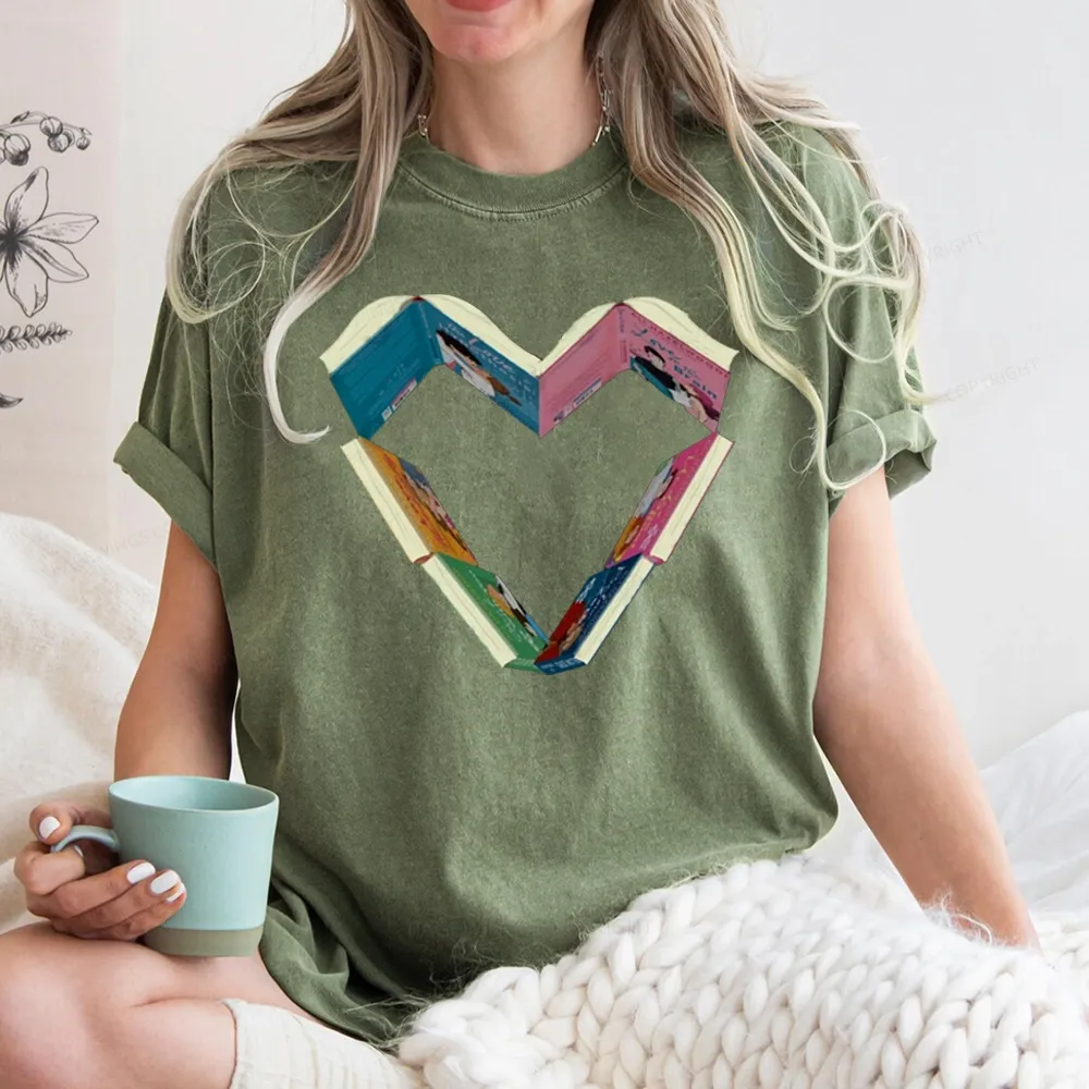 Pagewing Ali Hazelwood Books Unisex Washed T-shirt