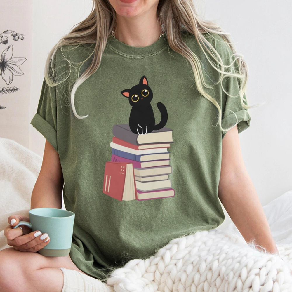 Pagewings It's A Good Day To Read Books Unisex Washed T-shirt