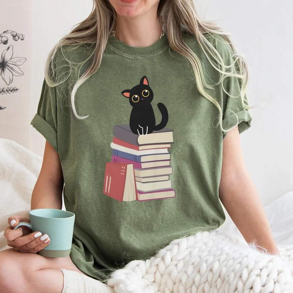 Pagewings It's A Good Day To Read Books Unisex Washed T-shirt