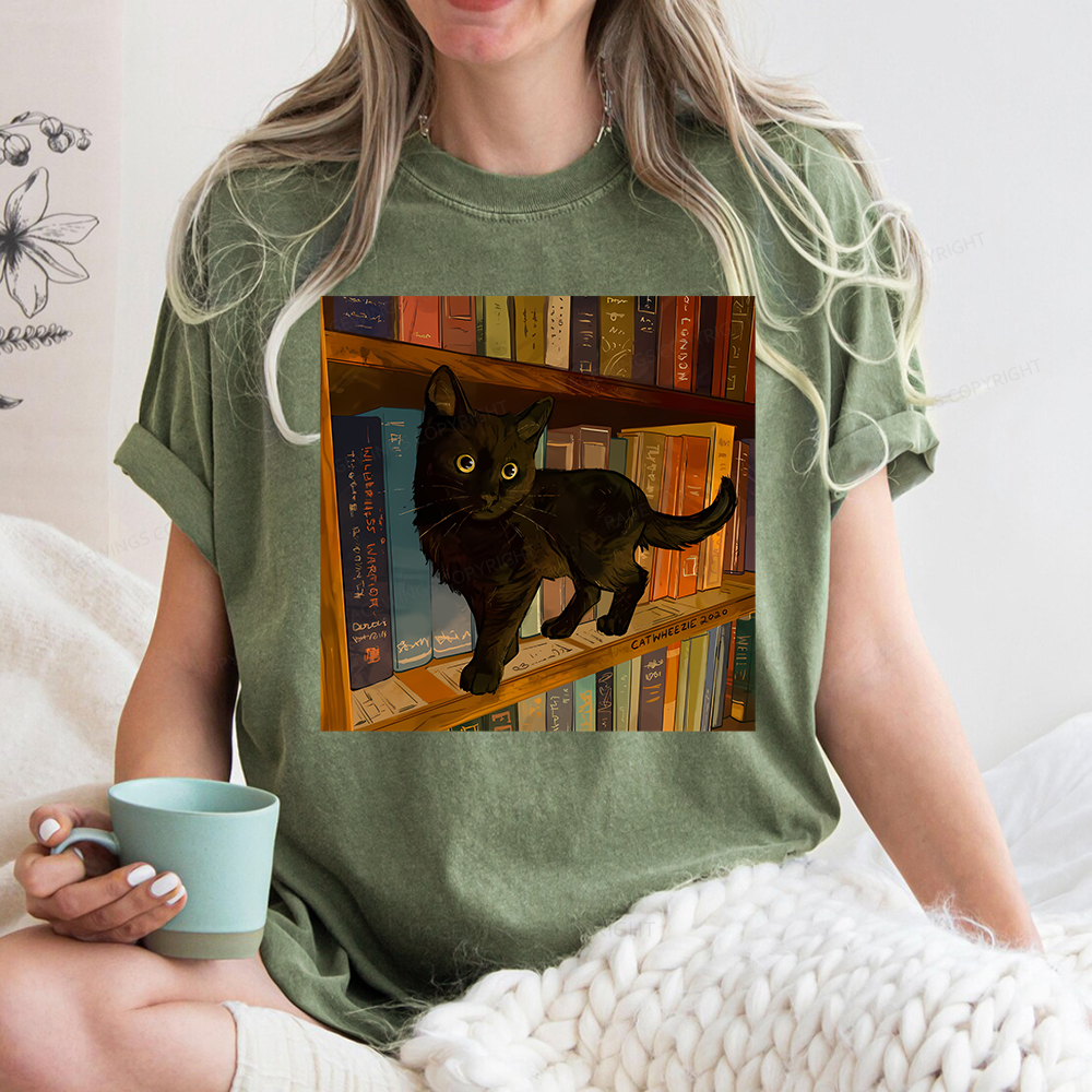 Pagewings Little Library Cat Unisex Washed T-shirt