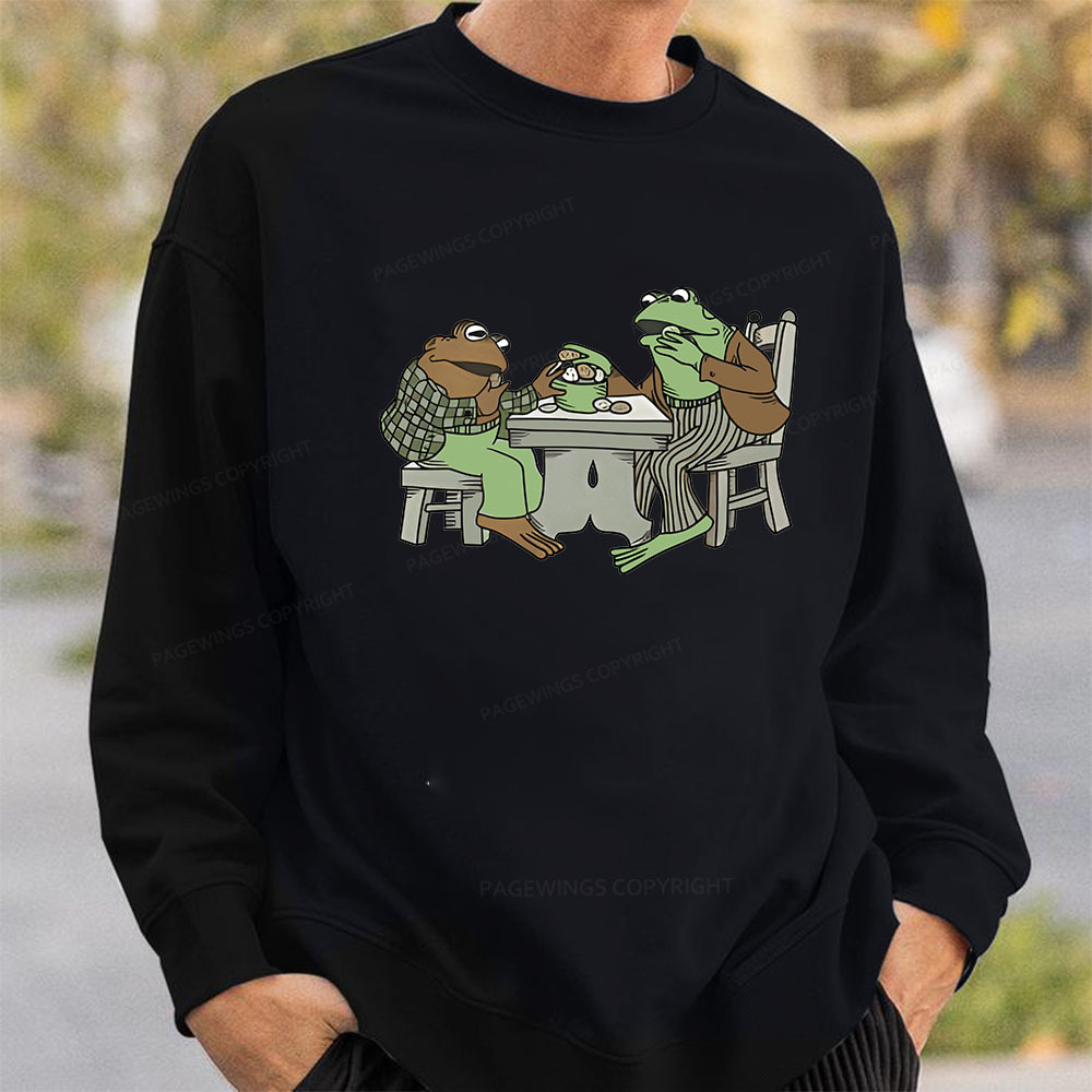 Pagewings frog & toad eat cookies Unisex Classic Sweatshirt