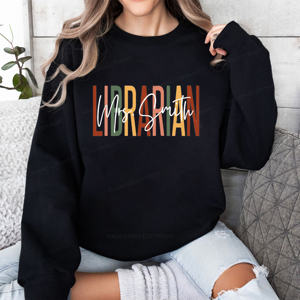 Pagewing Personalized Librarian Unisex Classic Sweatshirt