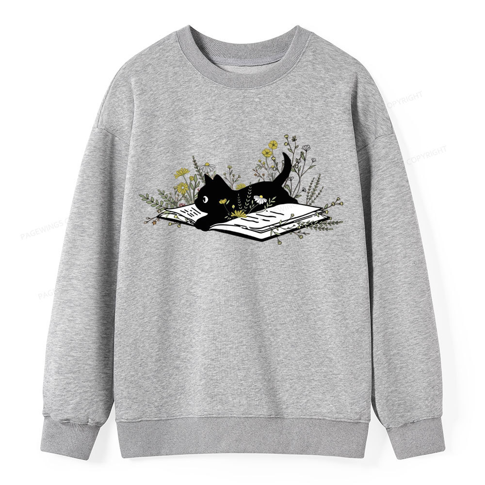 Pagewings Cute Book Cat  Unisex Classic Sweatshirt