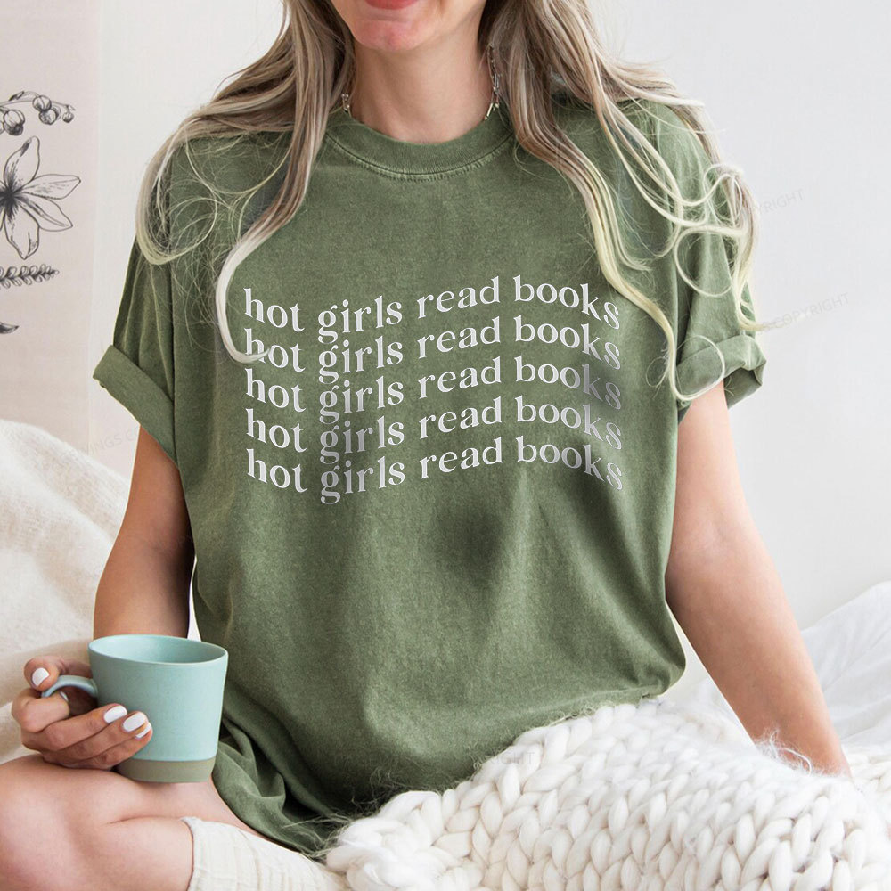 Pagewings Hot Girls Read Books Minimalist Trendy BookishUnisex Washed T-shirt